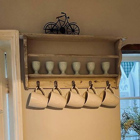 Angel Cottage, Boxgrove, Chichester - Relax And Unwind Zewnętrze zdjęcie