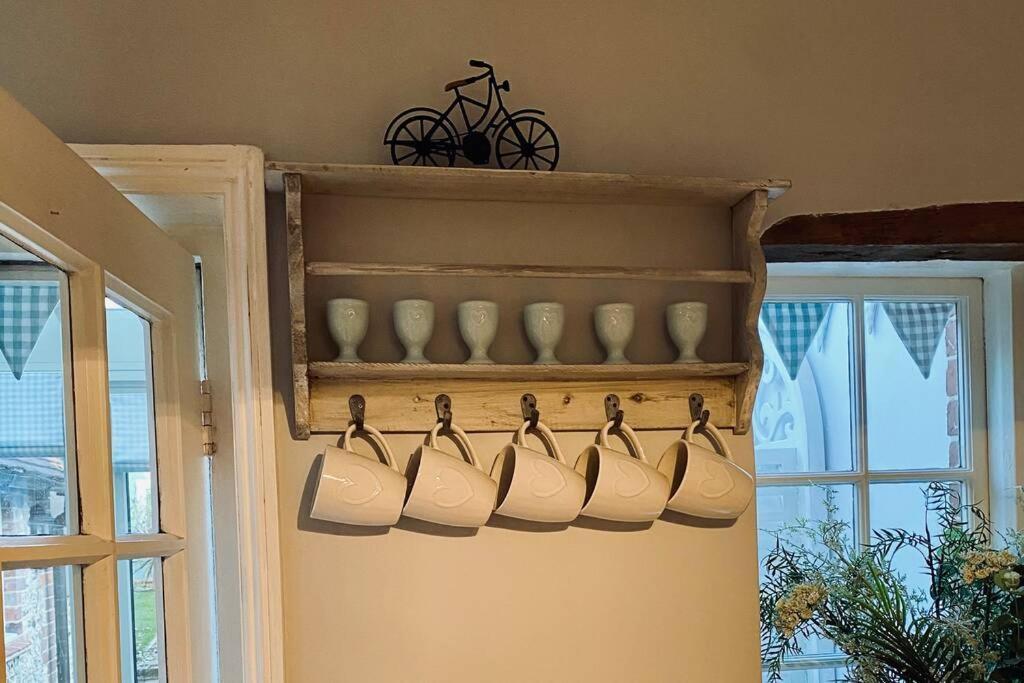Angel Cottage, Boxgrove, Chichester - Relax And Unwind Zewnętrze zdjęcie