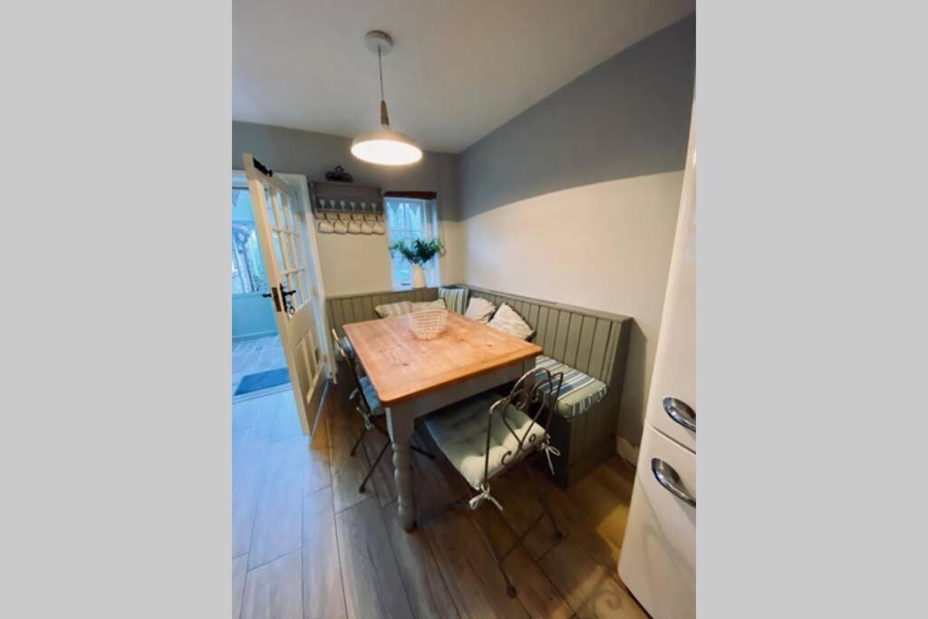 Angel Cottage, Boxgrove, Chichester - Relax And Unwind Zewnętrze zdjęcie